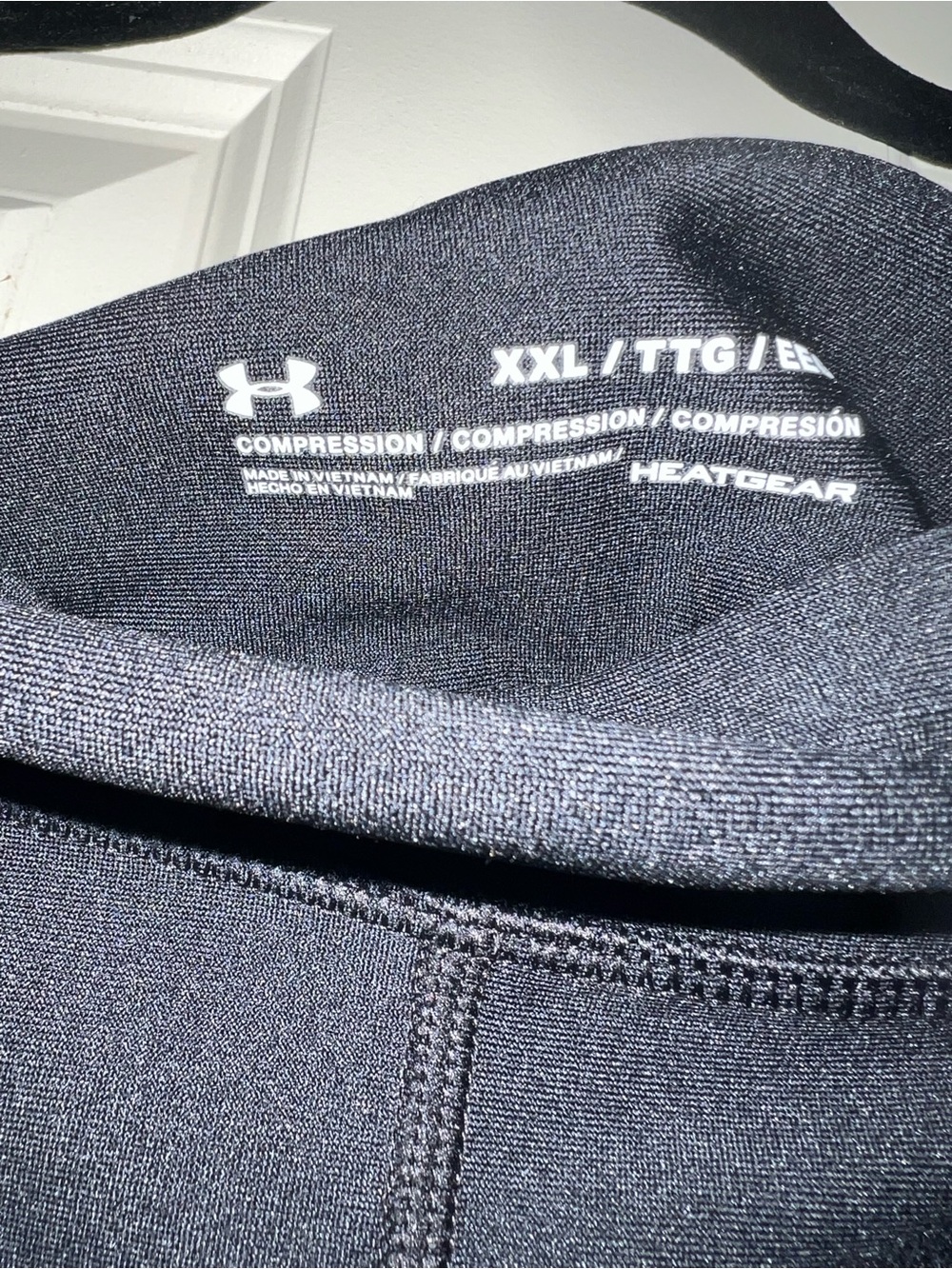 Under Armour Black HeatGear Compression Leggings XXL - Picture 5 of 6